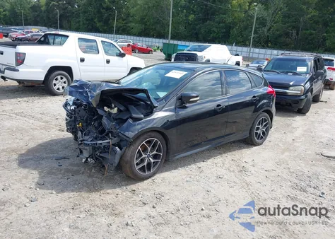 2015 Ford Focus Se z USA, uszkodzony, nr VIN 1FADP3K23FL386827